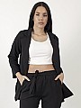 Γυναικείο σακάκι σε άνετη γραμμή με τσέπες και μικρά ανοίγματα στα πλαϊνά | Μαύρο