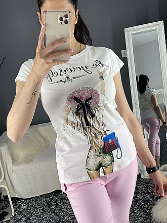 Γυναικεία μπλούζα κοντομάνικη με στρας και στάμπα "BE YOUR SELF" | Λευκό