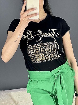 Γυναικεία μπλούζα κοντομάνικη με στρας και στάμπα "JUST BE CHIC" | Μαύρο