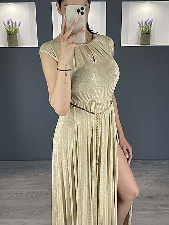 Γυναικείο φόρεμα maxi lurex με σκισίματα μπροστά και σορτς εσωτερικά πλισέ | Χρυσό