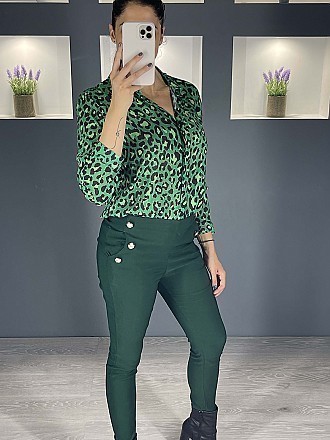 Γυναικείο παντελόνι ελαστικό με διακοσμητικά κουμπιά | Πράσινο