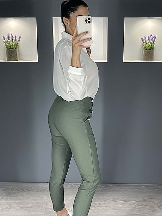 Γυναικείο παντελόνι ελαστικό με διακοσμητικά κουμπιά | Χακί
