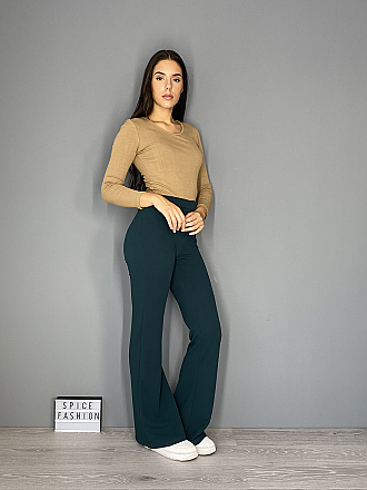 Γυναικείο παντελόνι τύπου καμπάνα με τέλεια εφαρμογή | Πράσινο