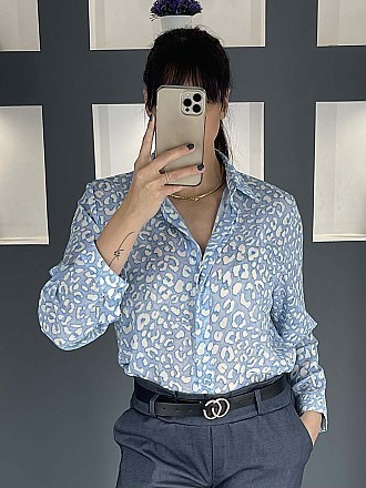 Γυναικείο πουκάμισο animal print κλείνει με κουμπιά | Γαλάζιο - Λευκό