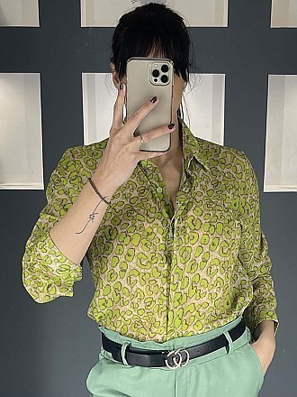 Γυναικείο πουκάμισο animal print κλείνει με κουμπιά | Μπεζ - Lime
