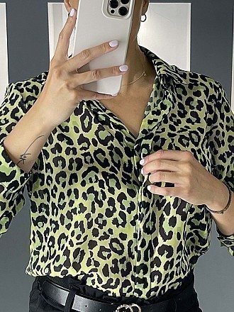Γυναικείο πουκάμισο animal print κλείνει με κουμπιά | Πράσινο ανοικτό
