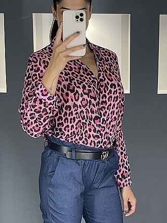 Γυναικείο πουκάμισο animal print κλείνει με κουμπιά | Ροζ