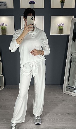 Γυναικείο σέτ φόρμας βελουτέ με ζιβαγκο | Λευκό