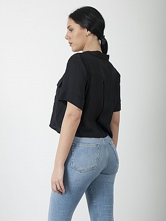 Γυναικείο πουκάμισο κοντό με κουμπιά και κοντό μανίκι | Μαύρο
