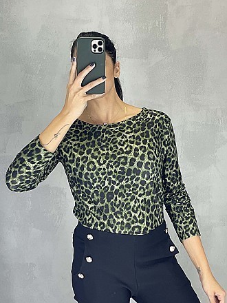 Γυναικεία μπλούζα animal print με στρογγυλή λαιμόκοψη | Χακί - Μαύρο