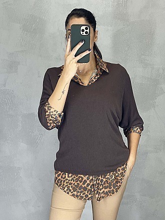 Γυναικεία μπλούζα ψιλό πλεκτό με κοντό μανίκι τύπου νυχτερίδα και V λαιμόκοψη | Καφέ