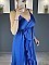 Γυναικείο maxi φόρεμα μονόχρωμο σατέν ασύμμετρο κρουαζέ με βολάν και ραντάκι | Μπλε Ρουά